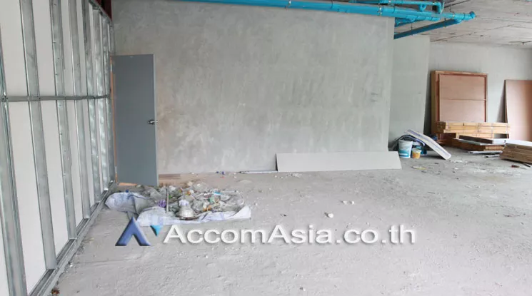 unit Office space For Rent in Sukhumvit, Bangkok  near BTS Thong Lo (AA18192)